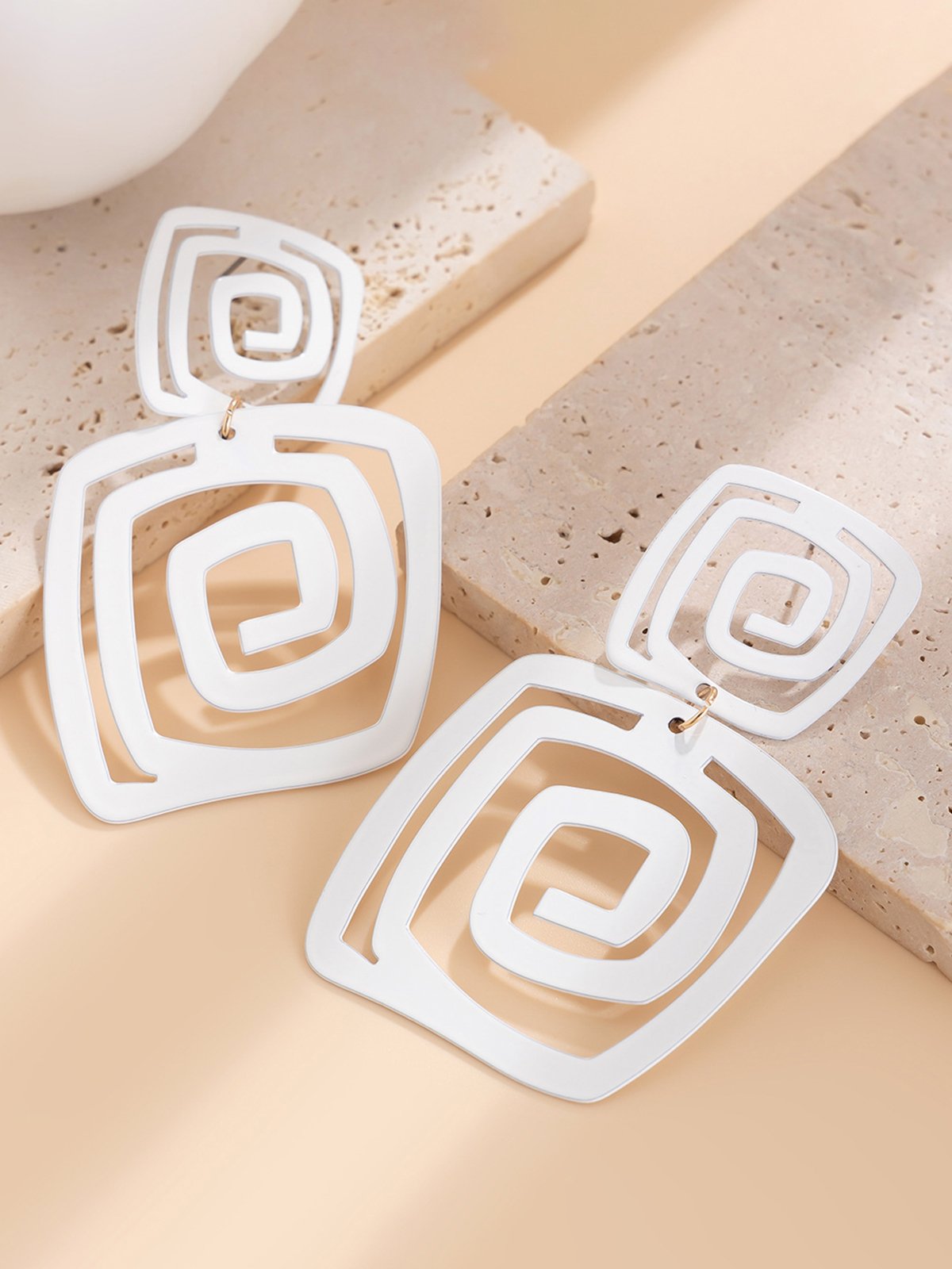 Irregular And Exaggerated Square Spiral Earrings With Personalized Metallic Iron Drip Oil Earrings