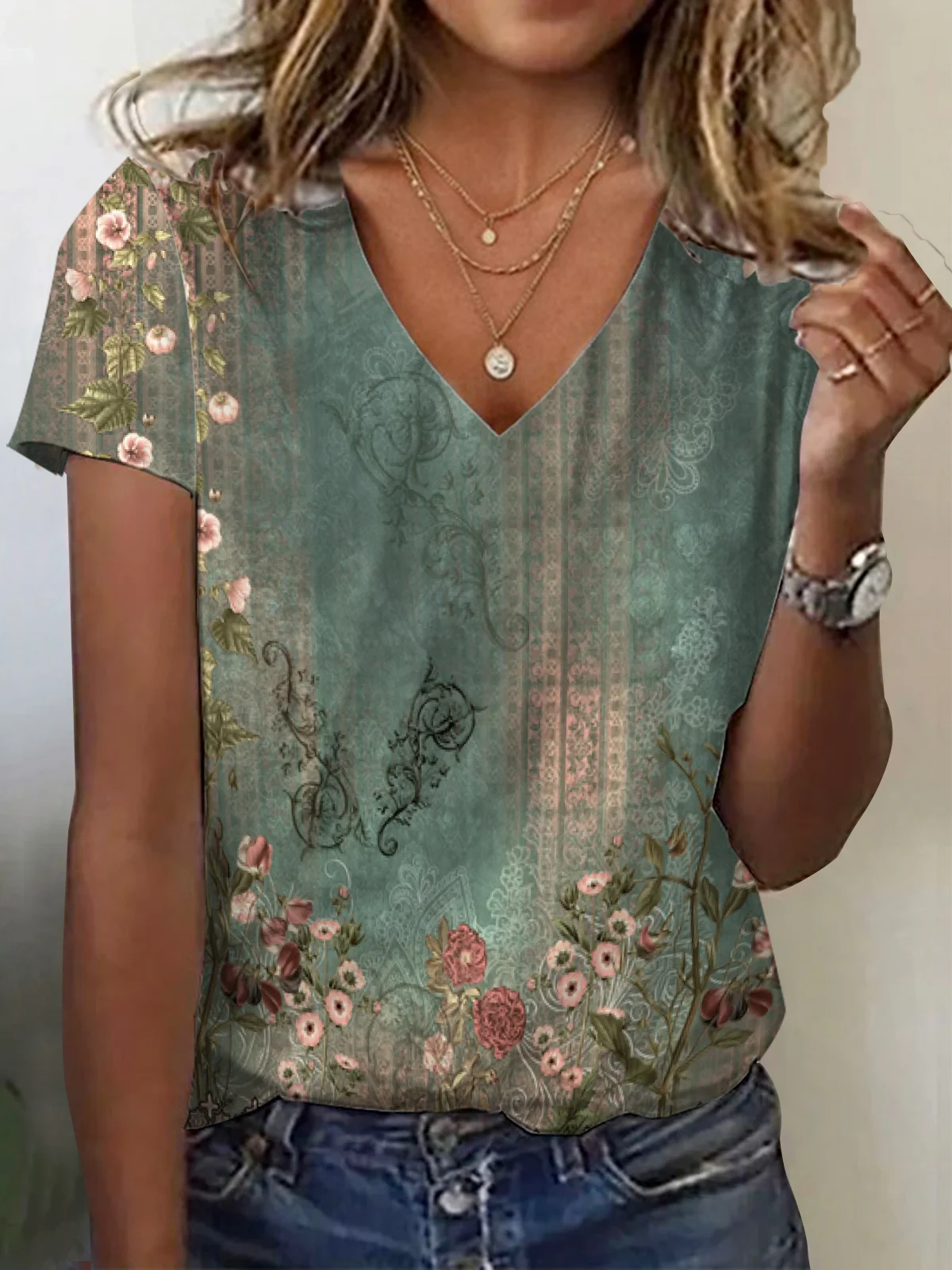 Floral Print Short Sleeve V-neck T-Shirt