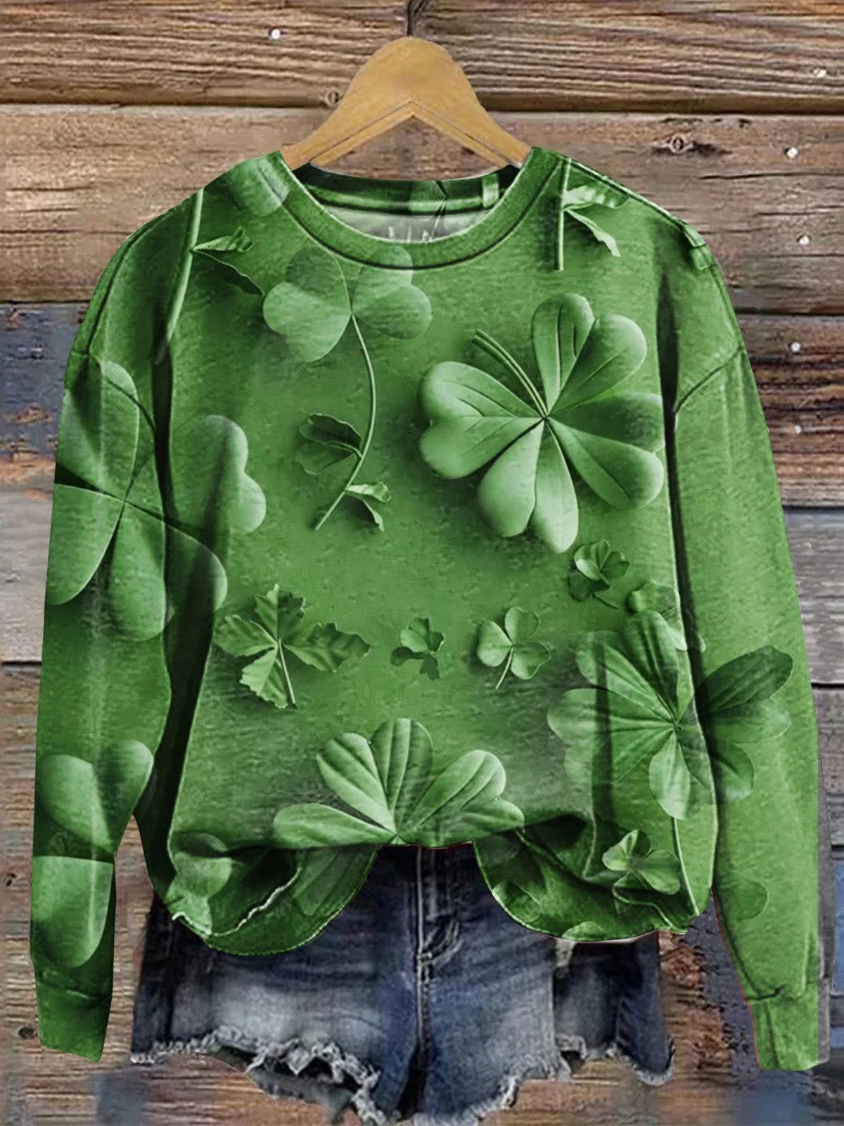 Four Leaf Clover Print Long Sleeve Crew Neck Sweatshirt