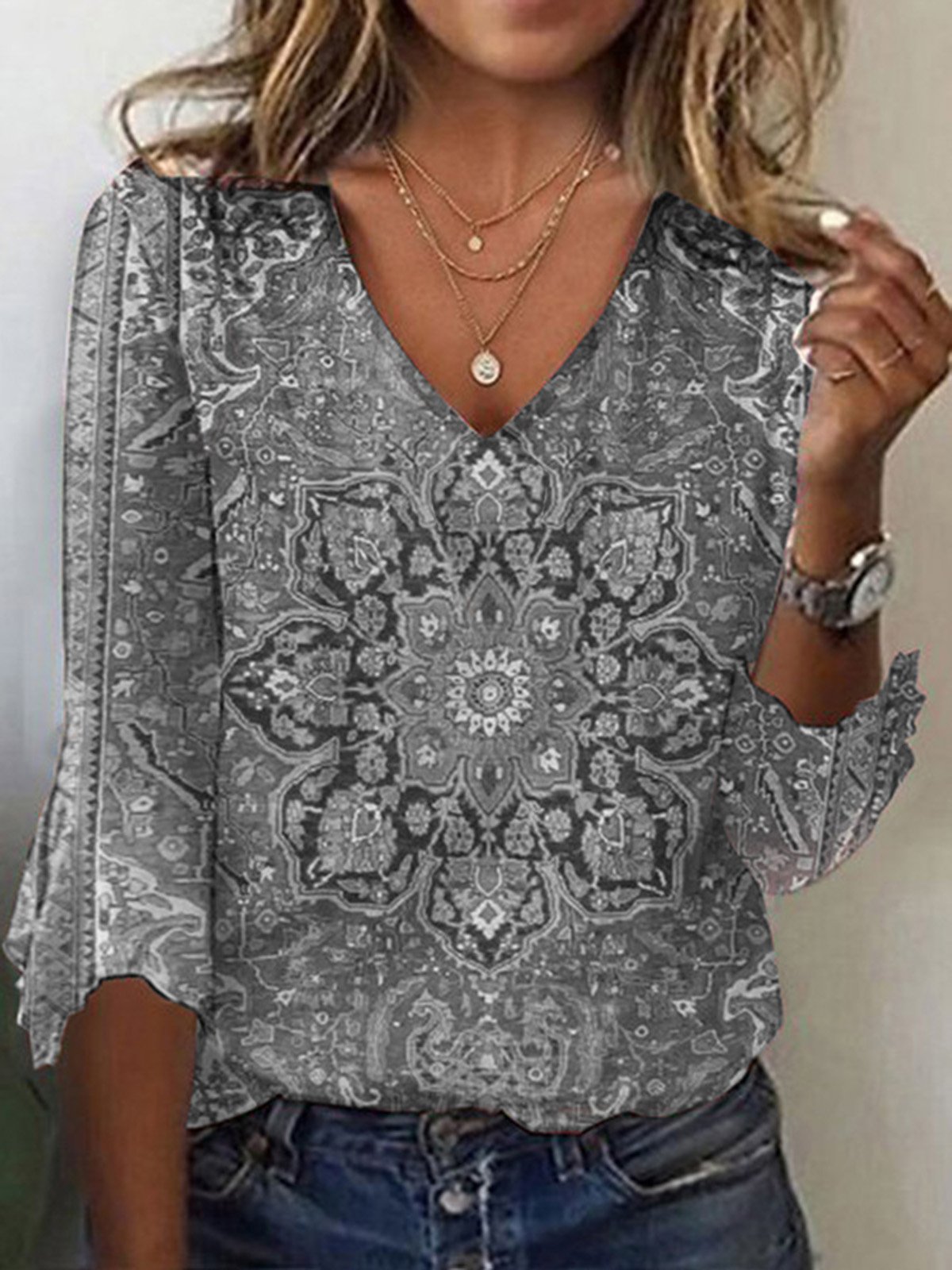 Ethnic Print Long Sleeve V-Neck T-shirt