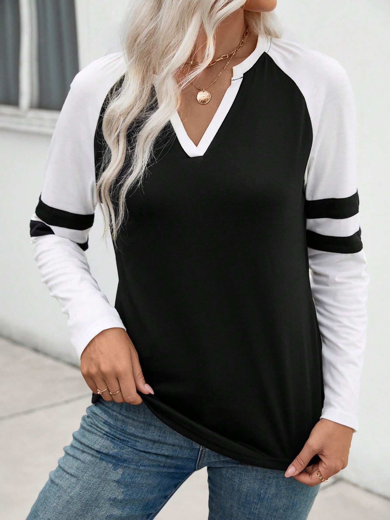 Women's V-neck Casual Colorblock Long Sleeve T-shirt