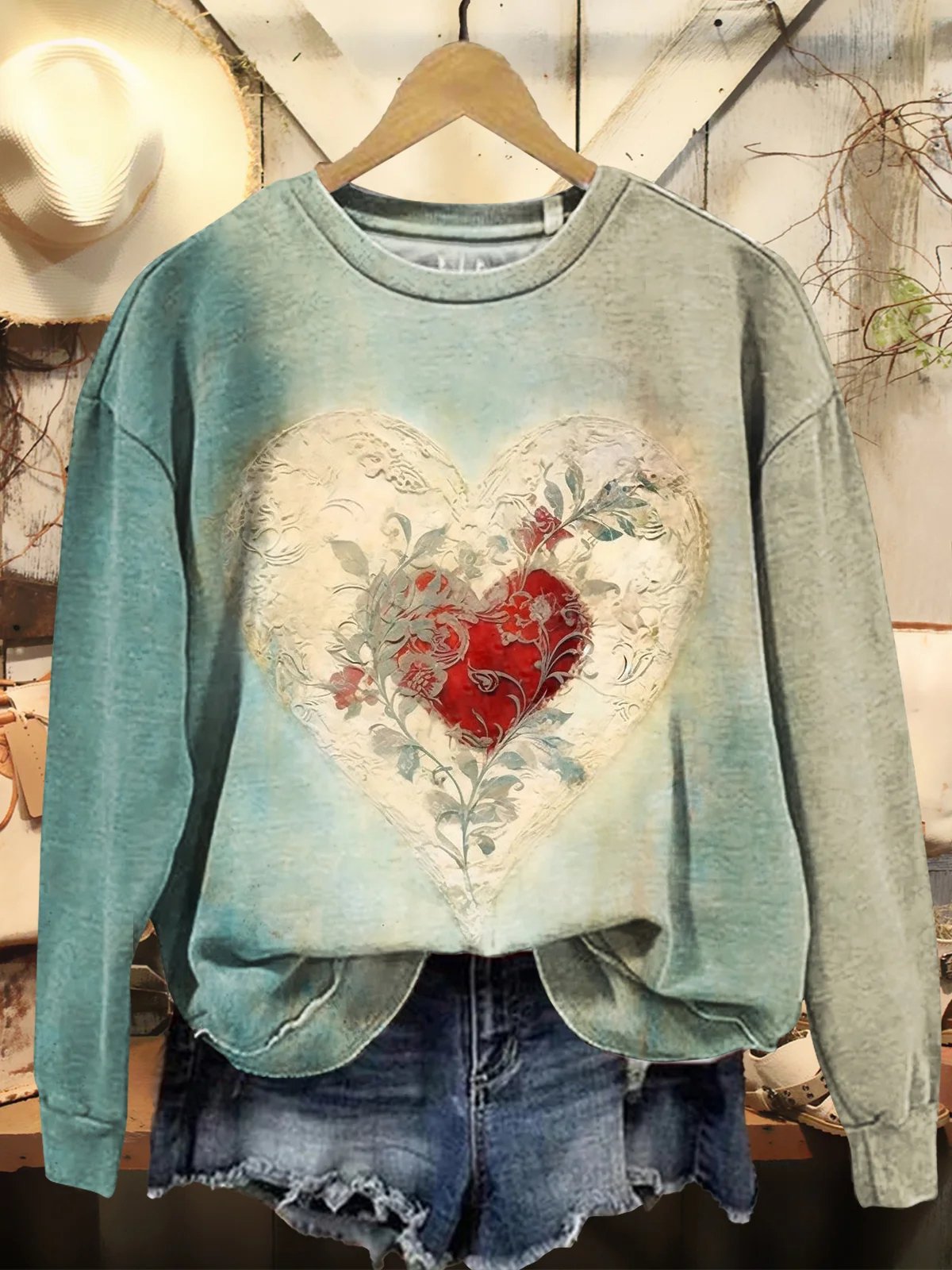 Heart Print Long Sleeve Sweatshirt