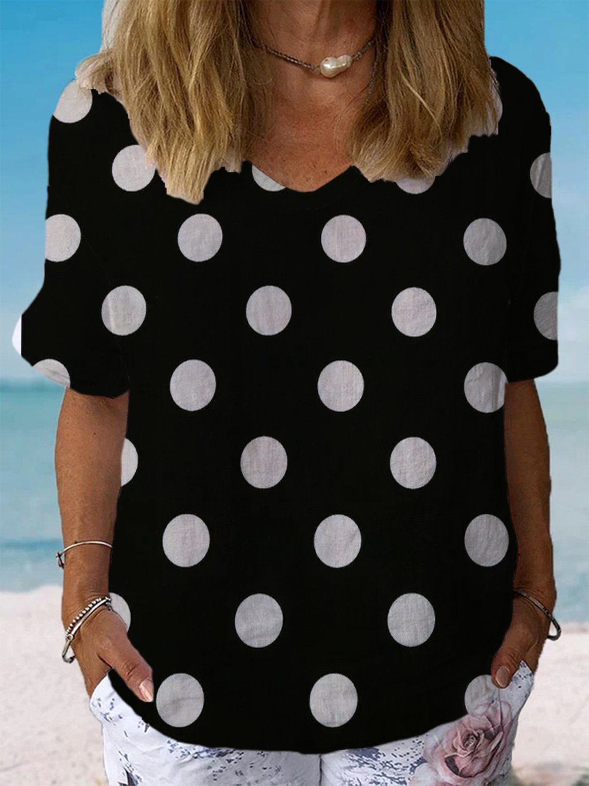 Polka Dots Print Short Sleeve V-Neck Blouses