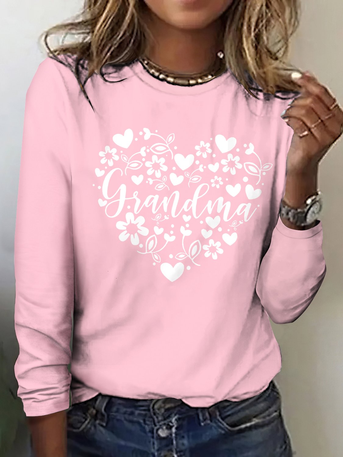 Grandmother heart-shaped printed long sleeved T-shirt