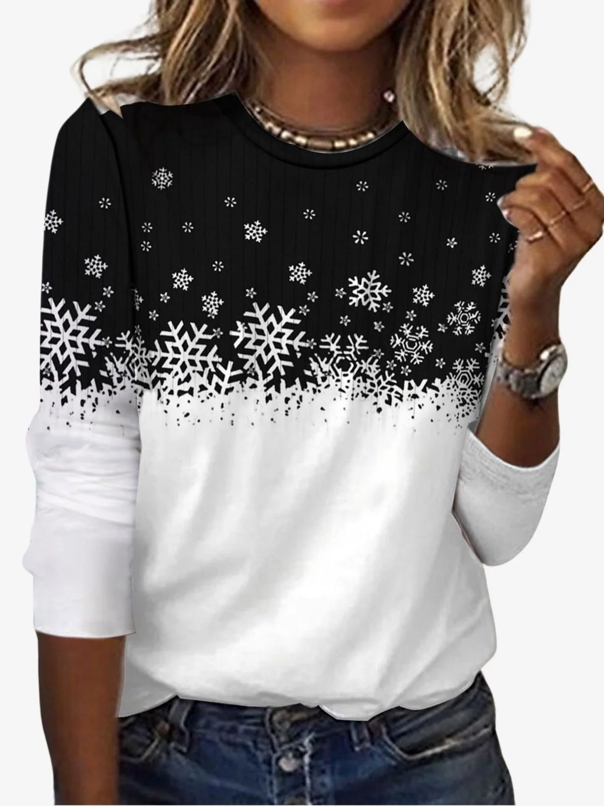 Christmas Snowflake Design Round Neck Casual T-Shirt