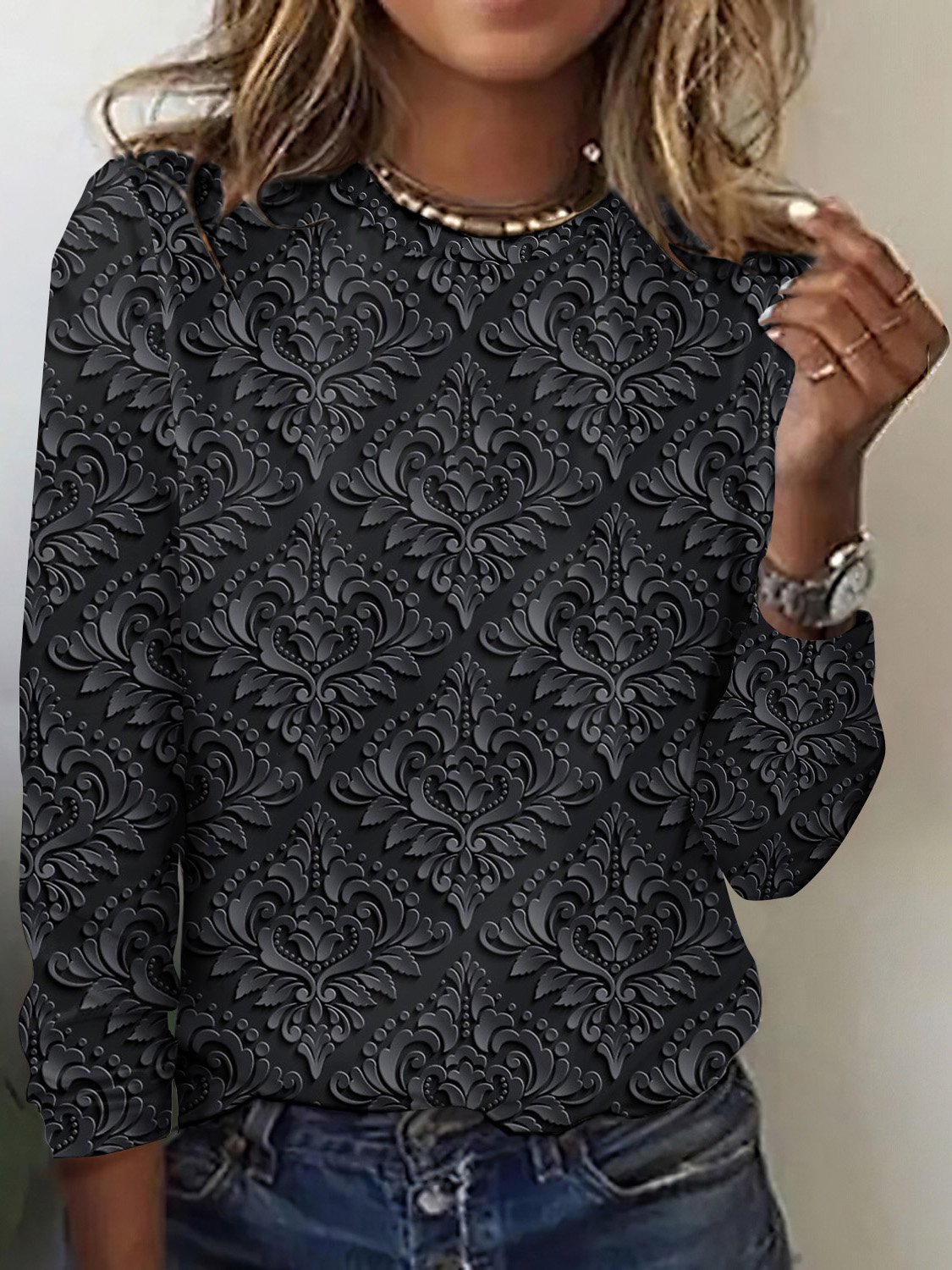 3D retro floral dark patterned long sleeved T-shirt