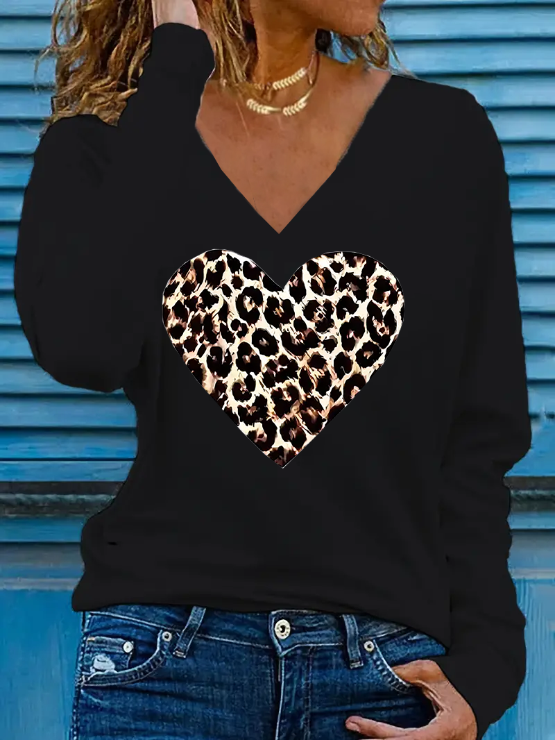 Women's Heart Leopard Print Valentine's Day Print V Neck Daily Casual Long Sleeve T-Shirt