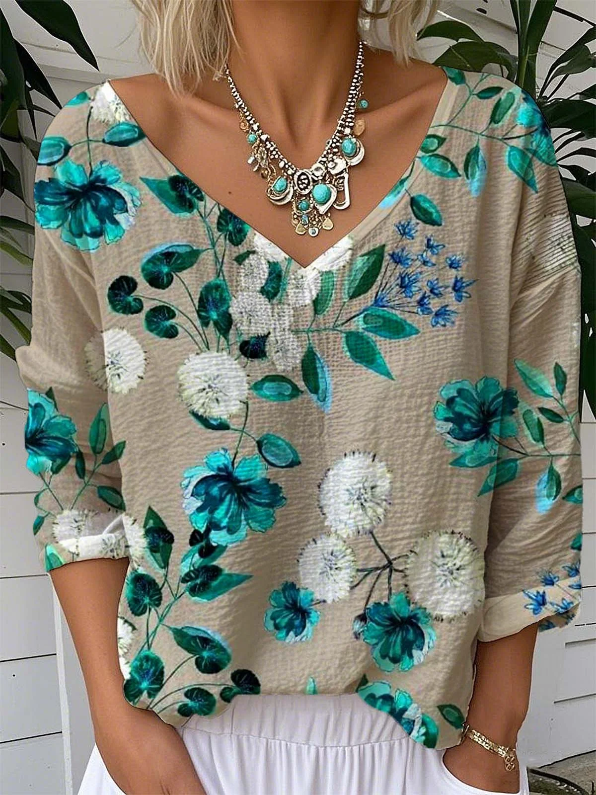 Botanical Pattern Casual V Neck T-Shirt