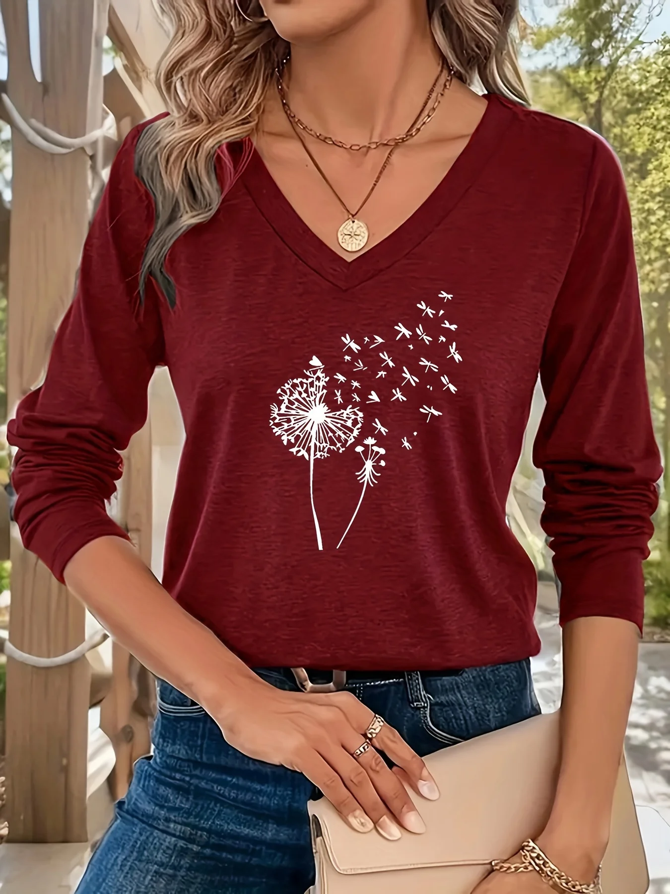 V Neck Casual Dandelion Regular Fit T-Shirt