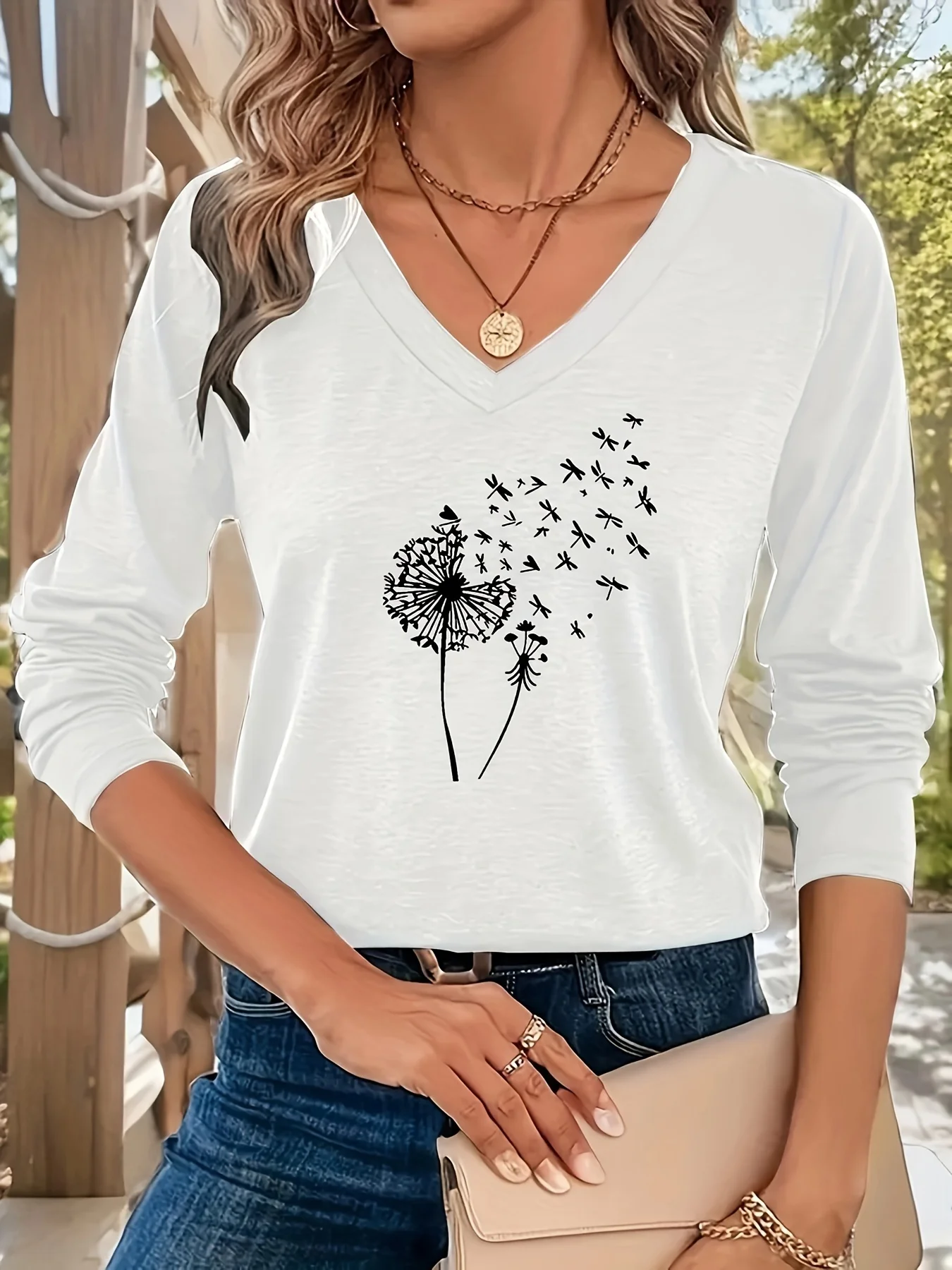 V Neck Casual Dandelion Regular Fit T-Shirt