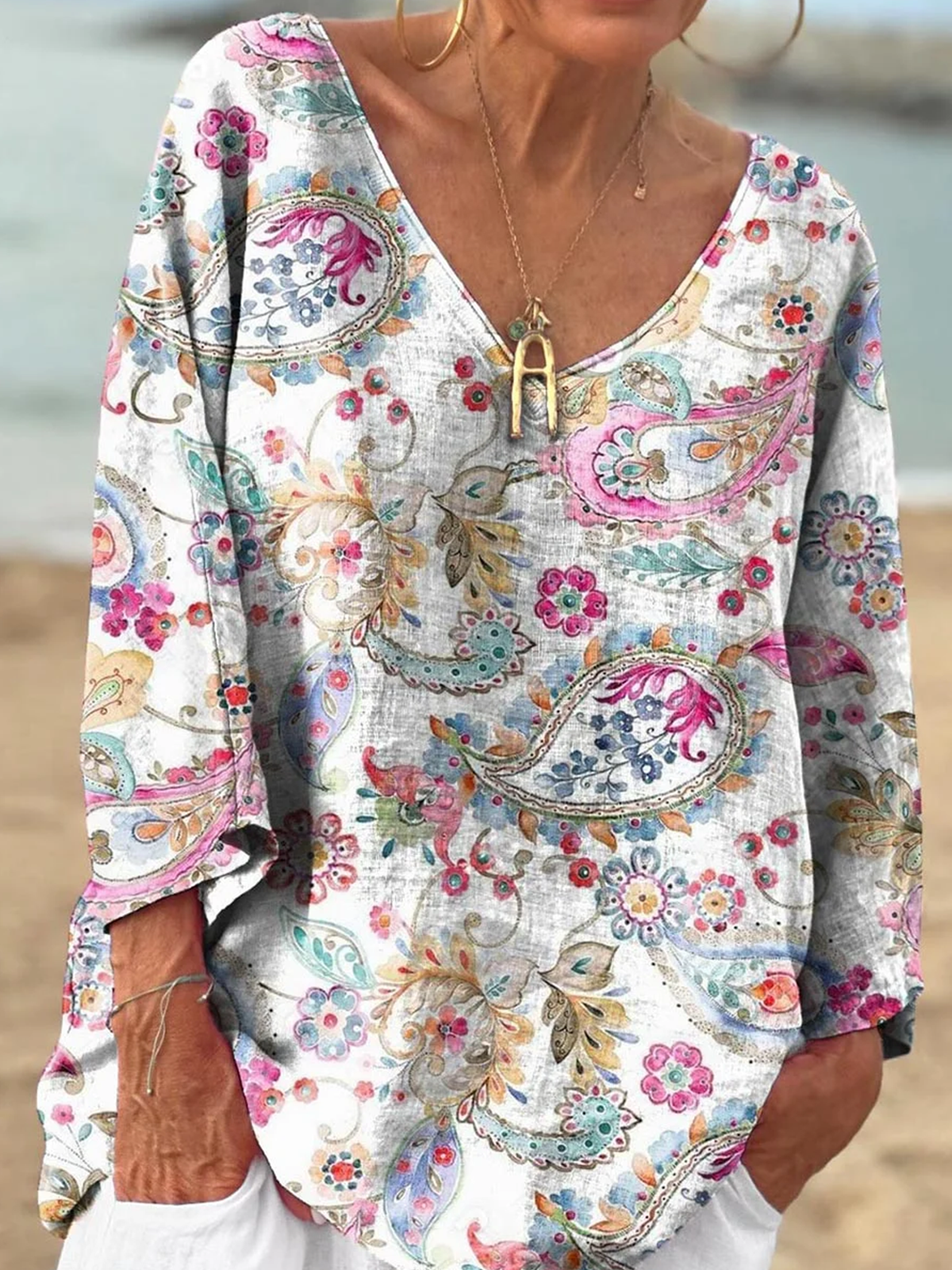Paisley V Neck Casual T-Shirt