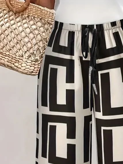 Women's Spring and Summer Geometric Print Casual Straight Lace-up Pants