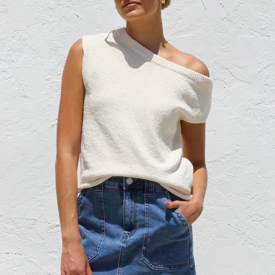 Women's knitwear Y2K summer knit sweater curved beaded ice silk fabric knitted pullover oblique shoulder round neck top