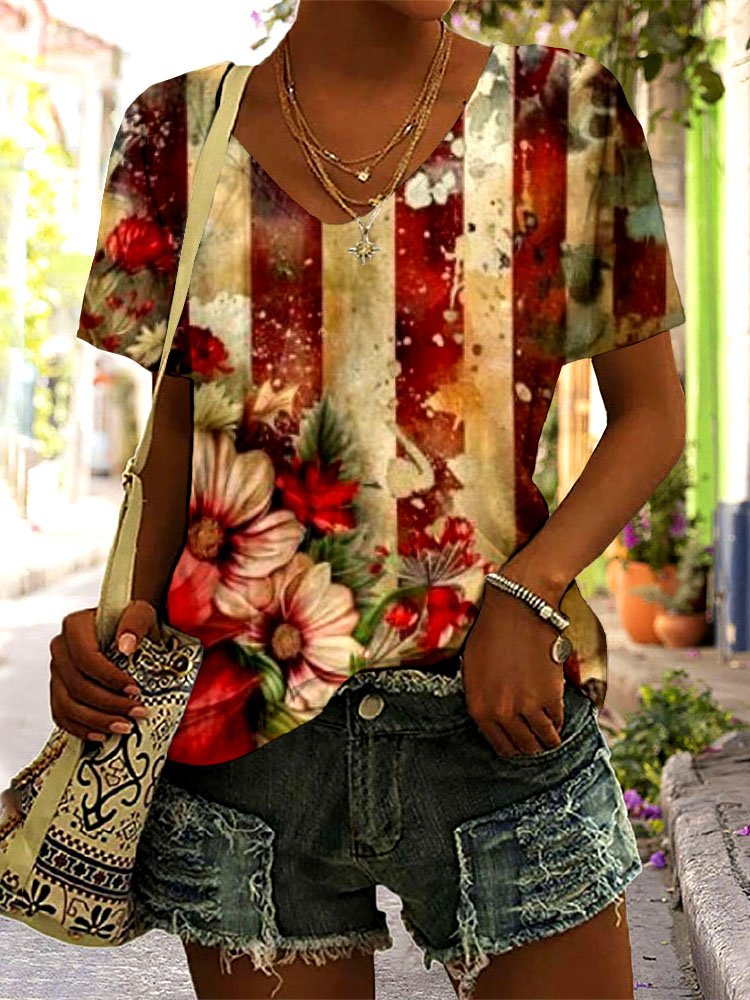 Regular Fit V Neck Floral Casual T-Shirt