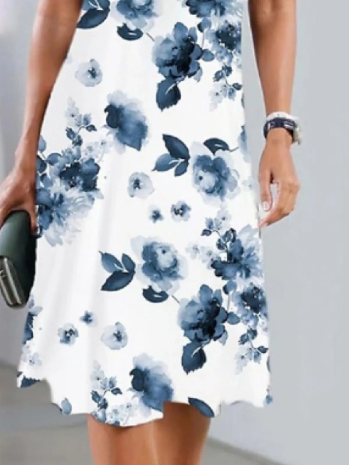 Regular Fit Simple Cotton Dress With No