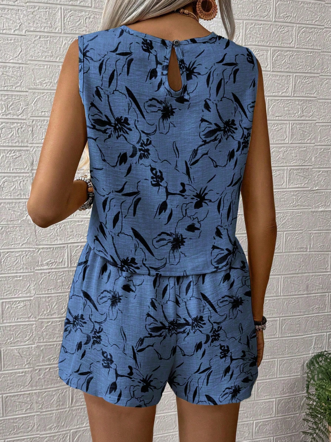 Women's comfortable casual vest shorts two-piece set