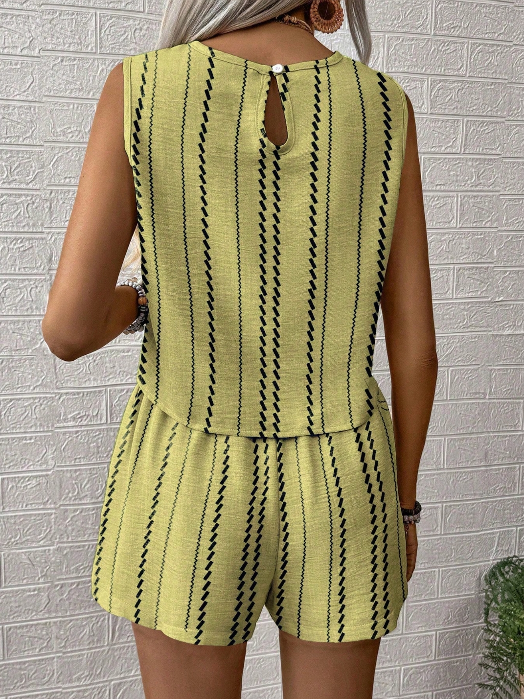Women's comfortable casual vest shorts two-piece set