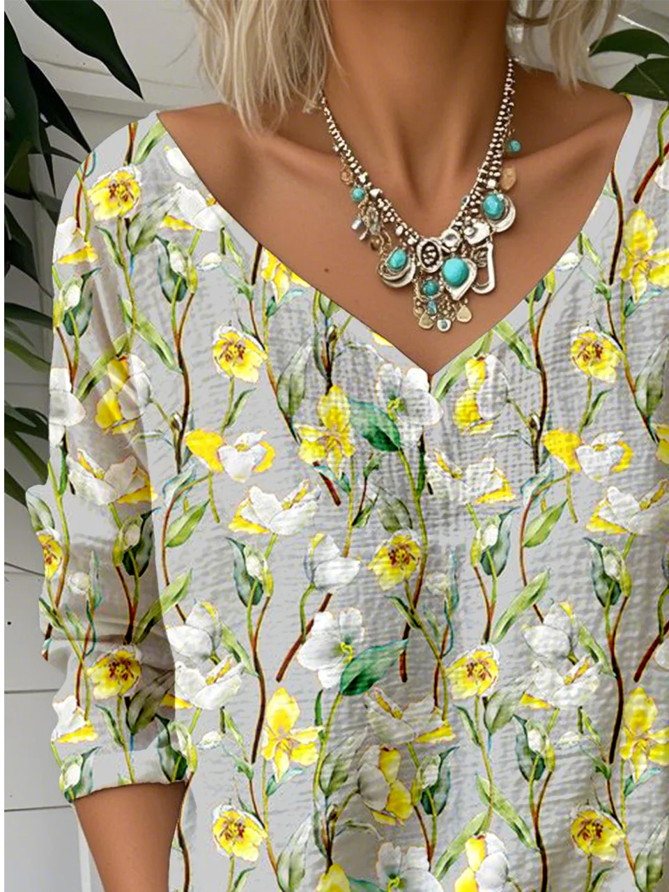 Jersey V Neck Floral Vintage T-Shirt
