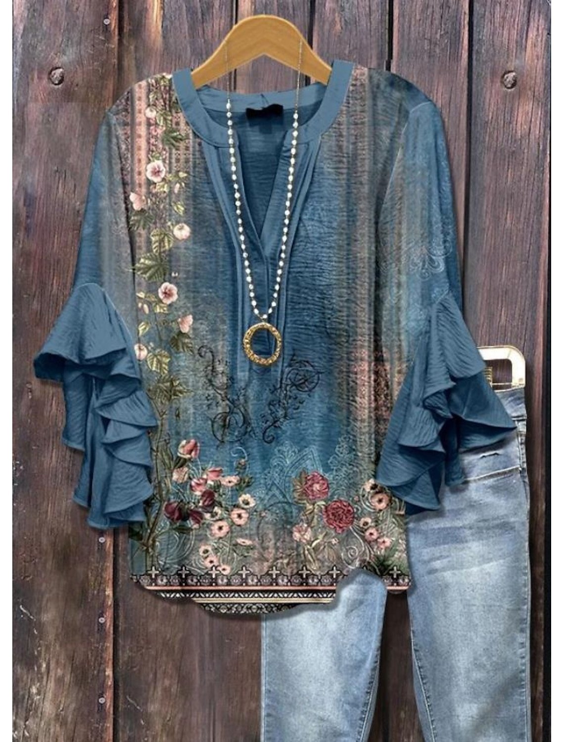 Women's Bohemian Pattern V-Neck Multi-Layered Lace Shirt
