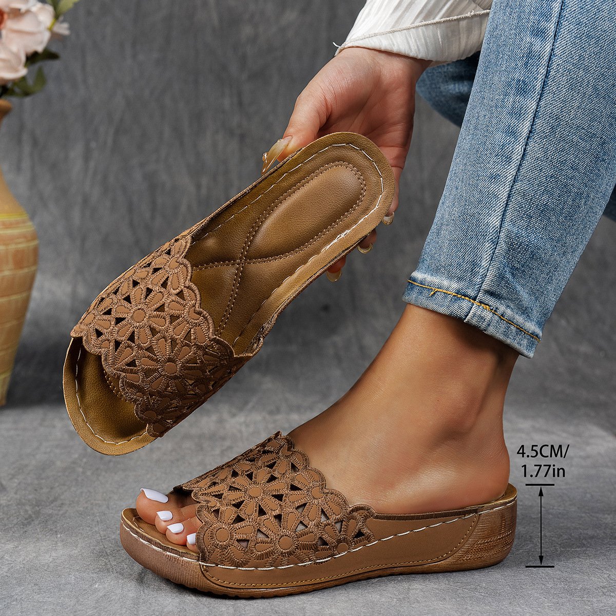 Vintage Summer Leather Floral Sandal