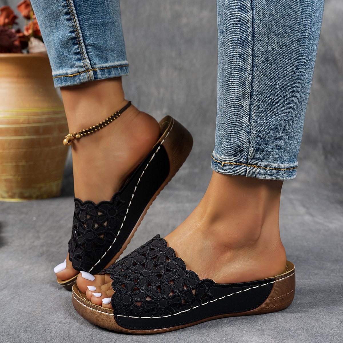 Vintage Summer Leather Floral Sandal