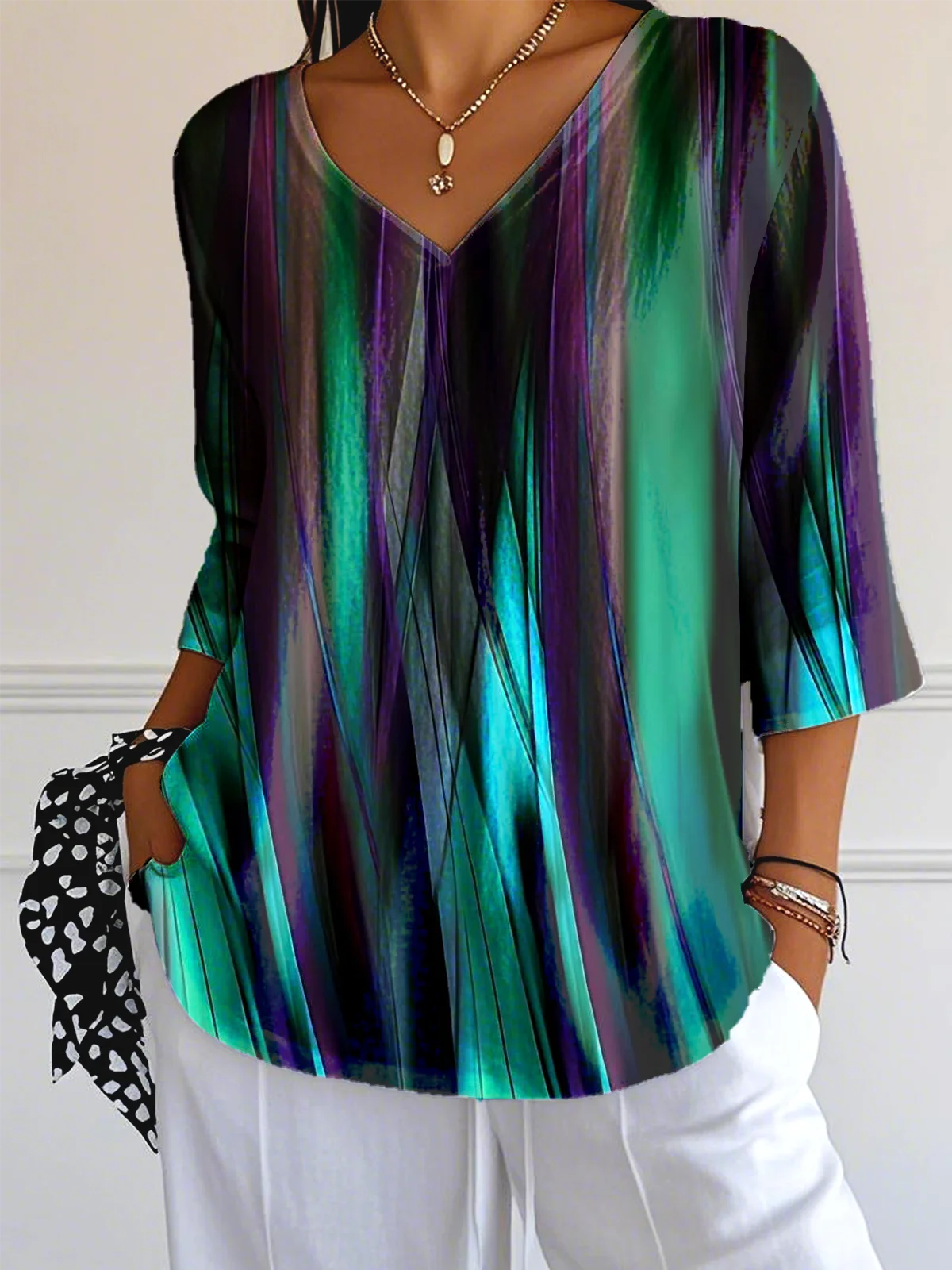 Casual V Neck Loose Gradient Pattern T-Shirt