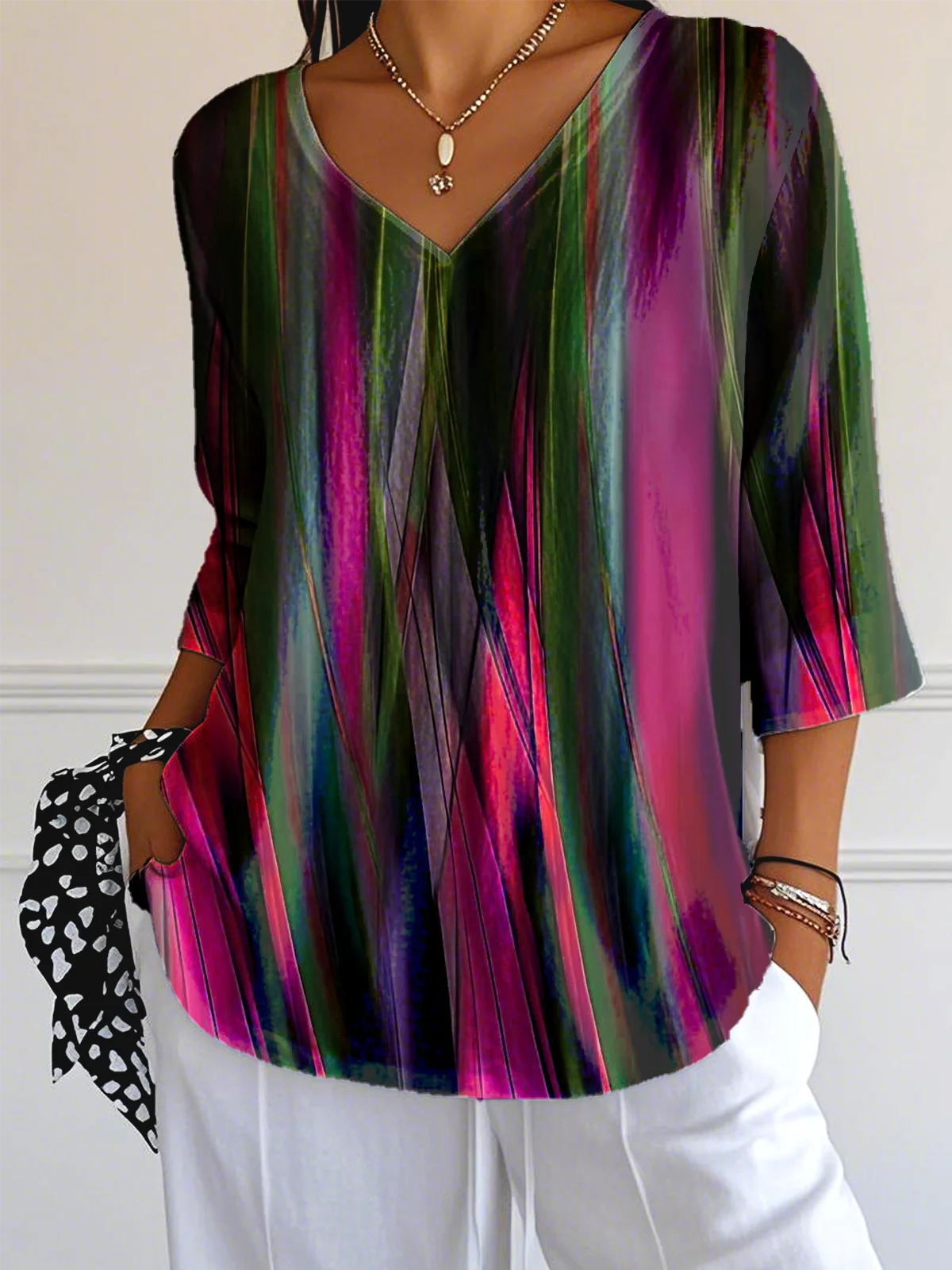 Casual V Neck Loose Gradient Pattern T-Shirt