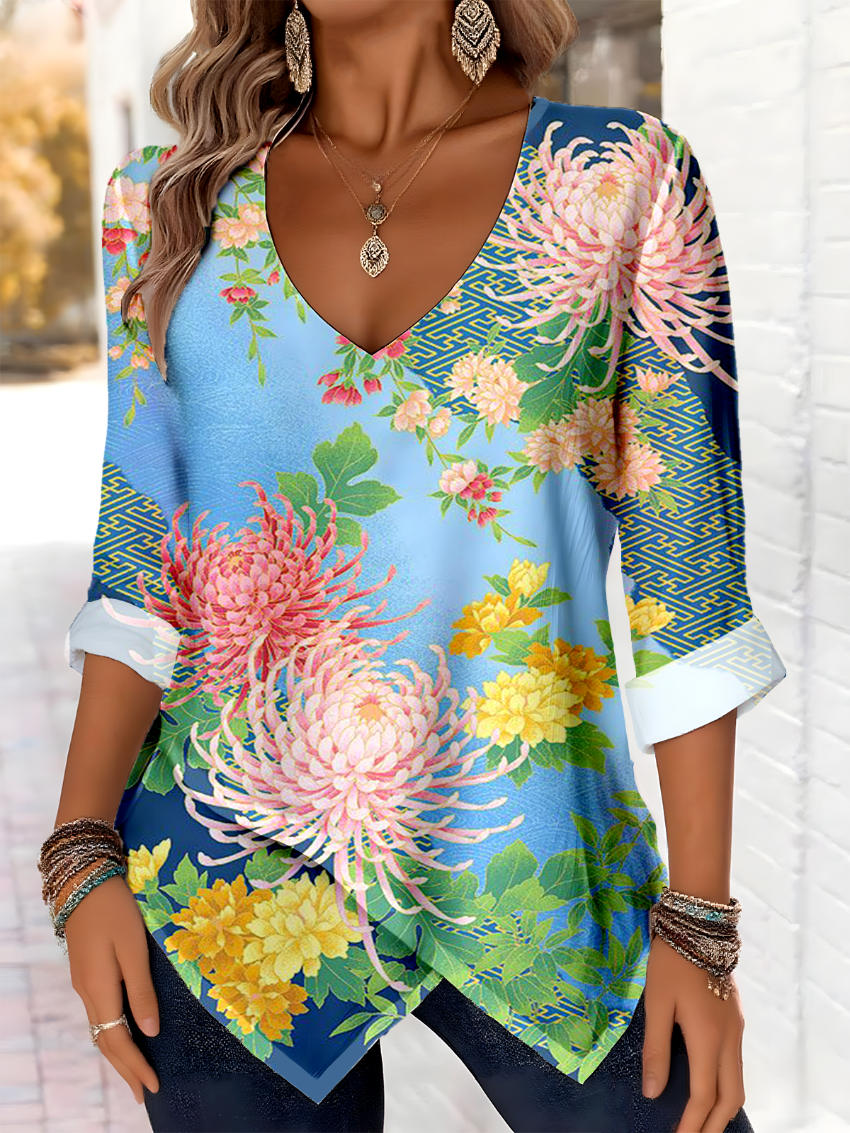 Printed Commuter V-Neck Long Sleeve Chrysanthemum Floral T-Shirt
