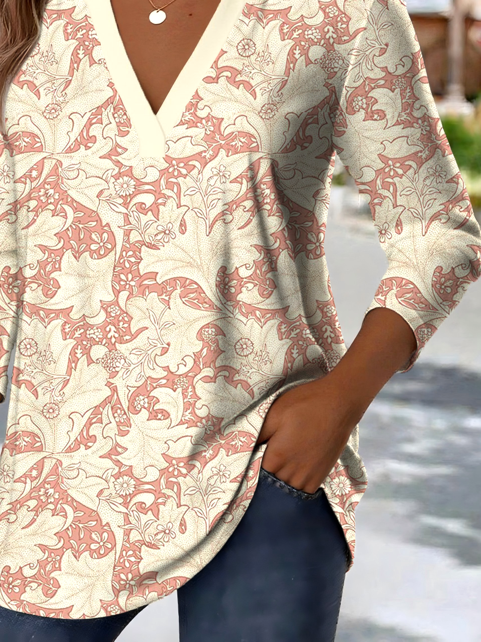 Printed Commuter V-Neck Long Sleeve Chrysanthemum Floral T-Shirt