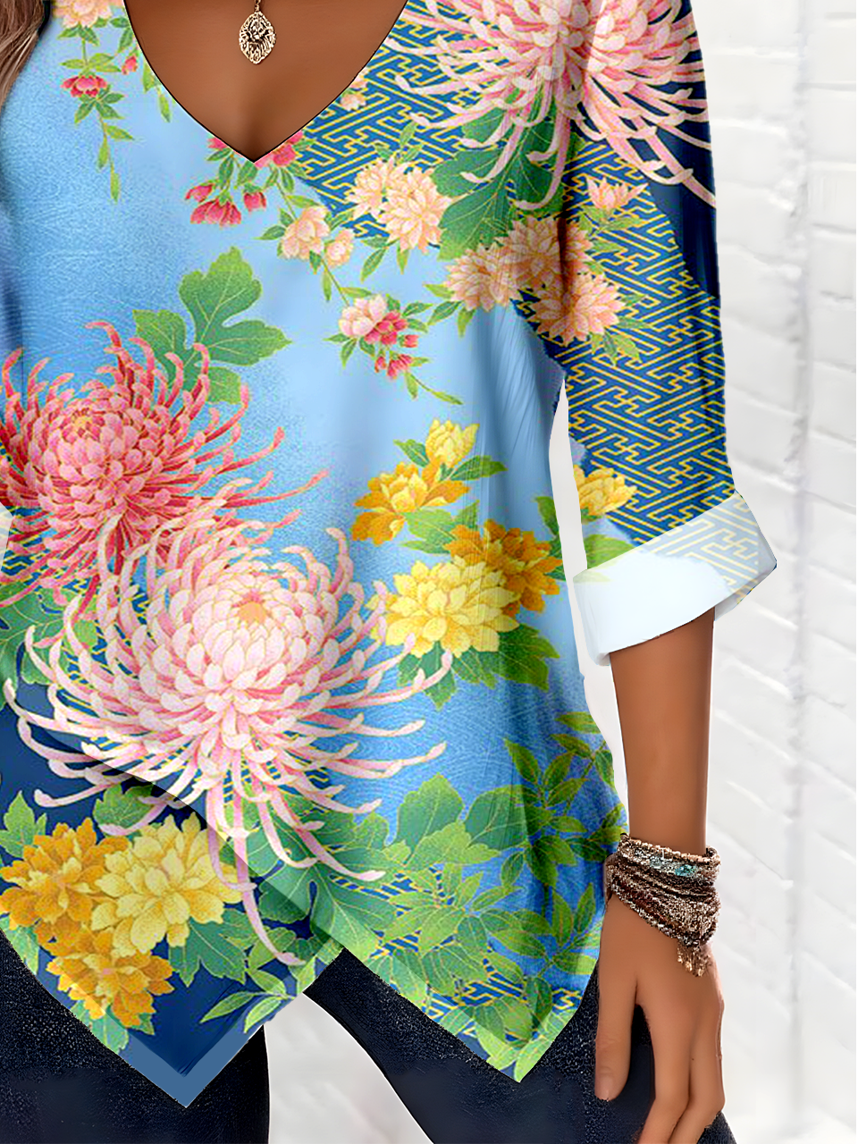 Printed Commuter V-Neck Long Sleeve Chrysanthemum Floral T-Shirt