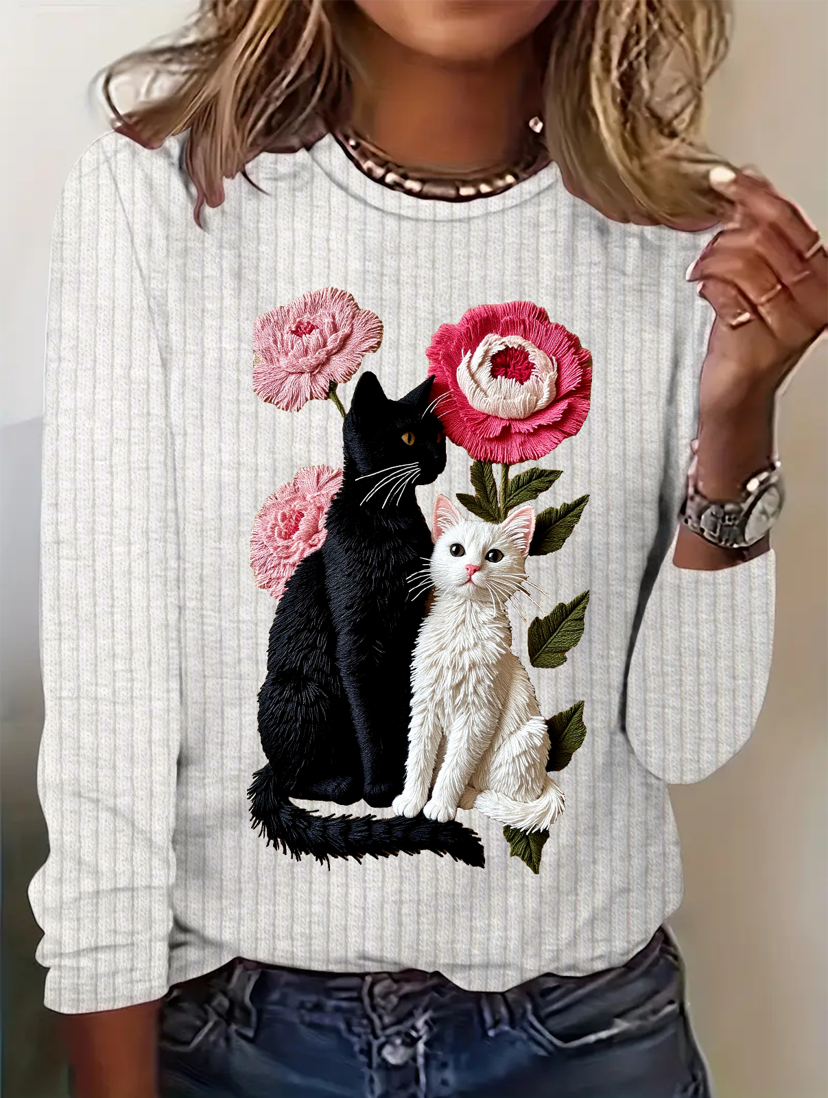 Regular Women's Casual Commuter Round Neck Long Sleeve T-Shirt