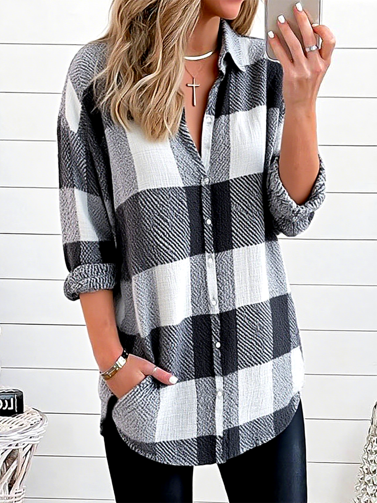 Women's Simple Plaid Pattern Shirt Retro Elegant Spring And Autumn Style Daily Casual Top