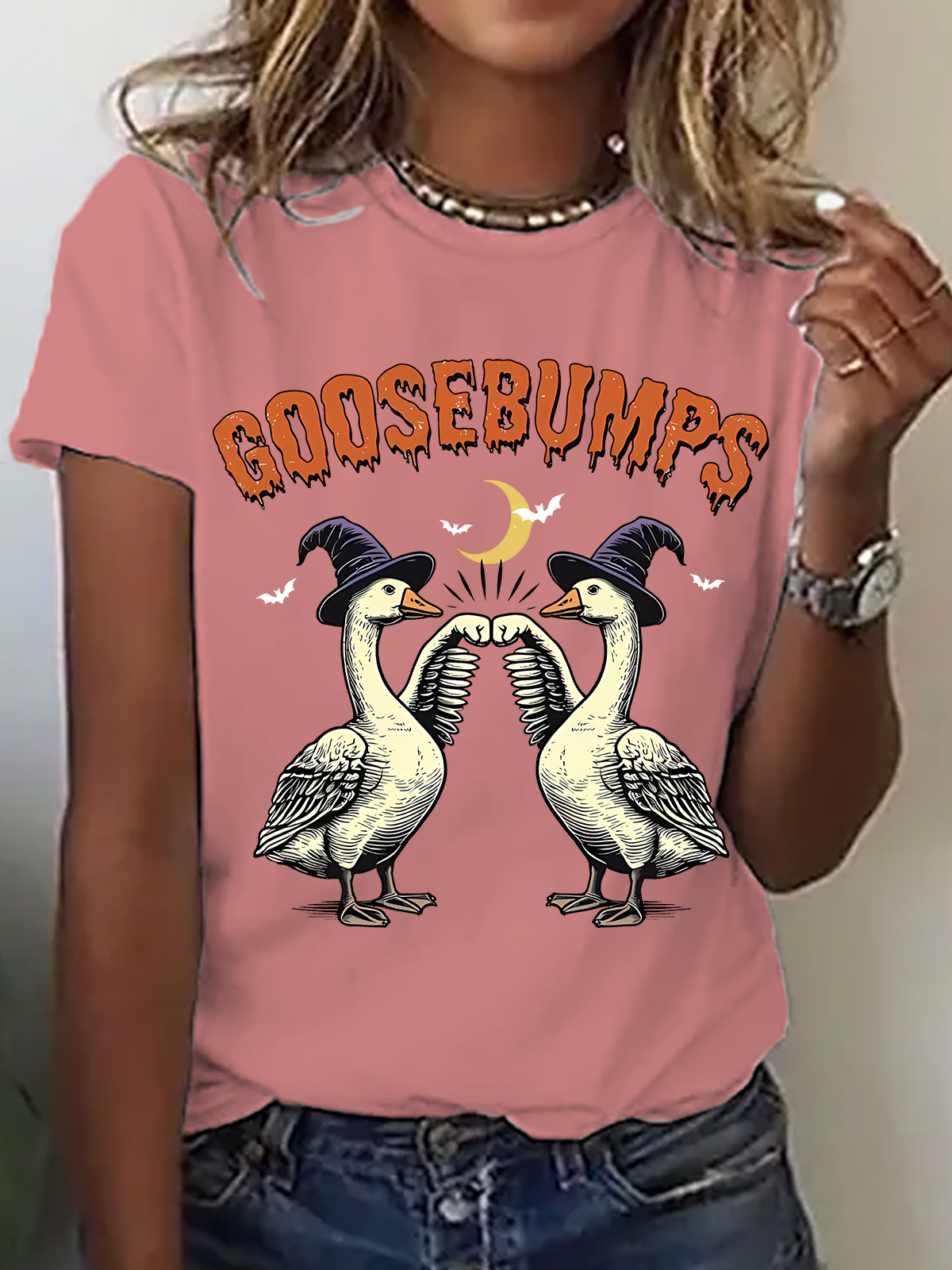 Women's Funny Goose Bumps Halloween，Retro Goose T-Shirt