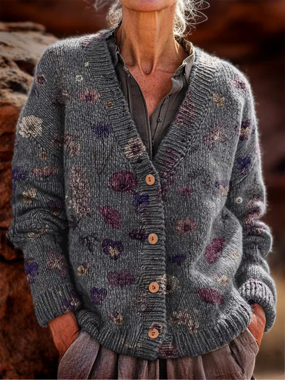 Women's Retro Floral Pattern V-Neck Cardigan Casual Comfort Regular Sweatshirt Jacket