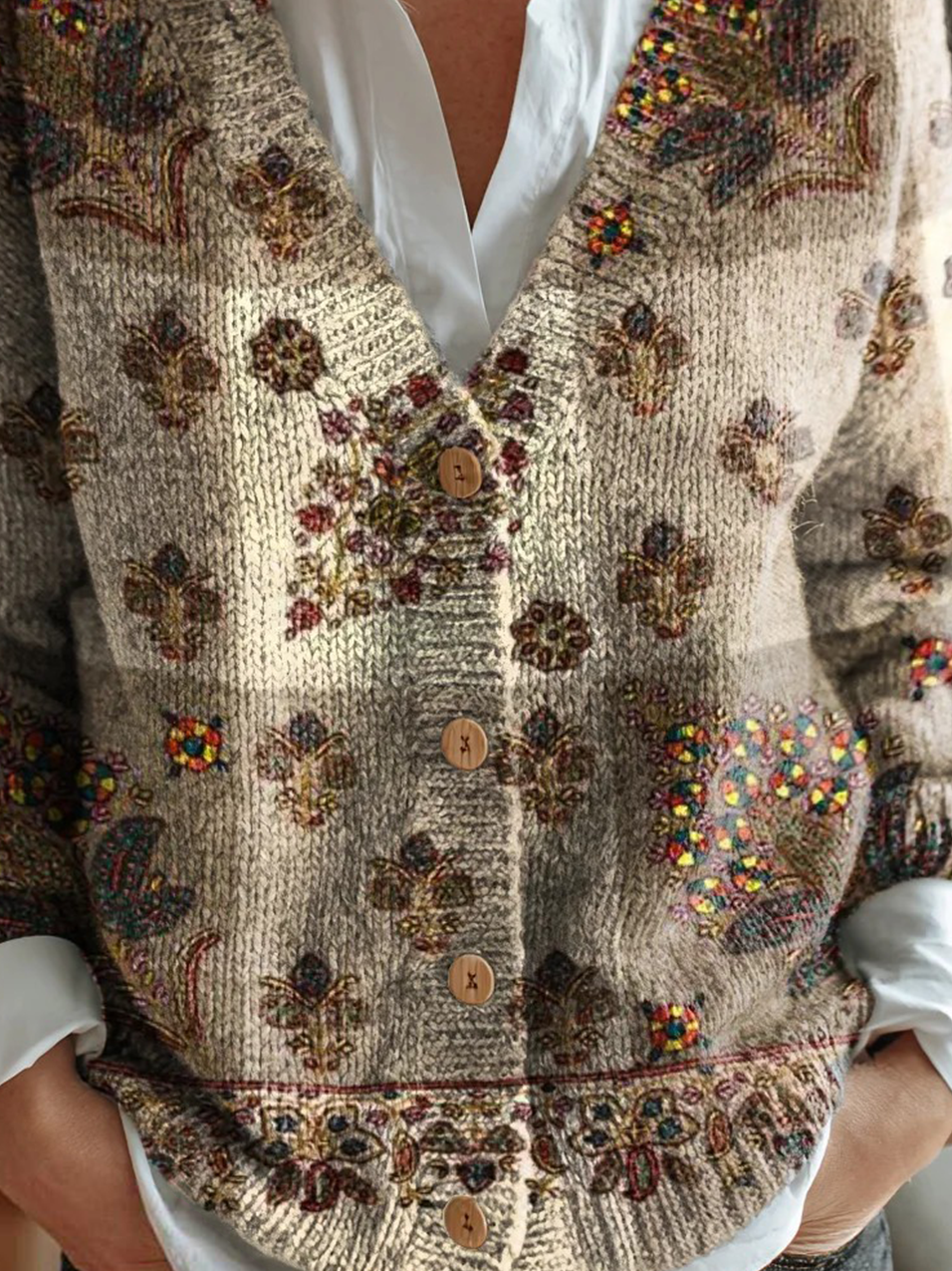 Women's Floral Pattern V-Neck Cardigan Casual Comfort Regular Sweater Jacket