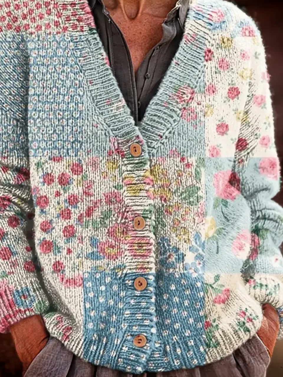 Women's Retro Floral Pattern V-Neck Cardigan Casual Comfort Regular Sweatshirt Jacket