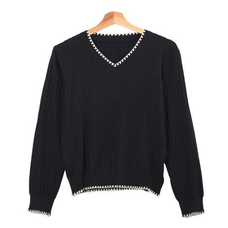 Women's Autumn And Winter V-Neck Sweater Top Versatile Threaded Bottoming Shirt
