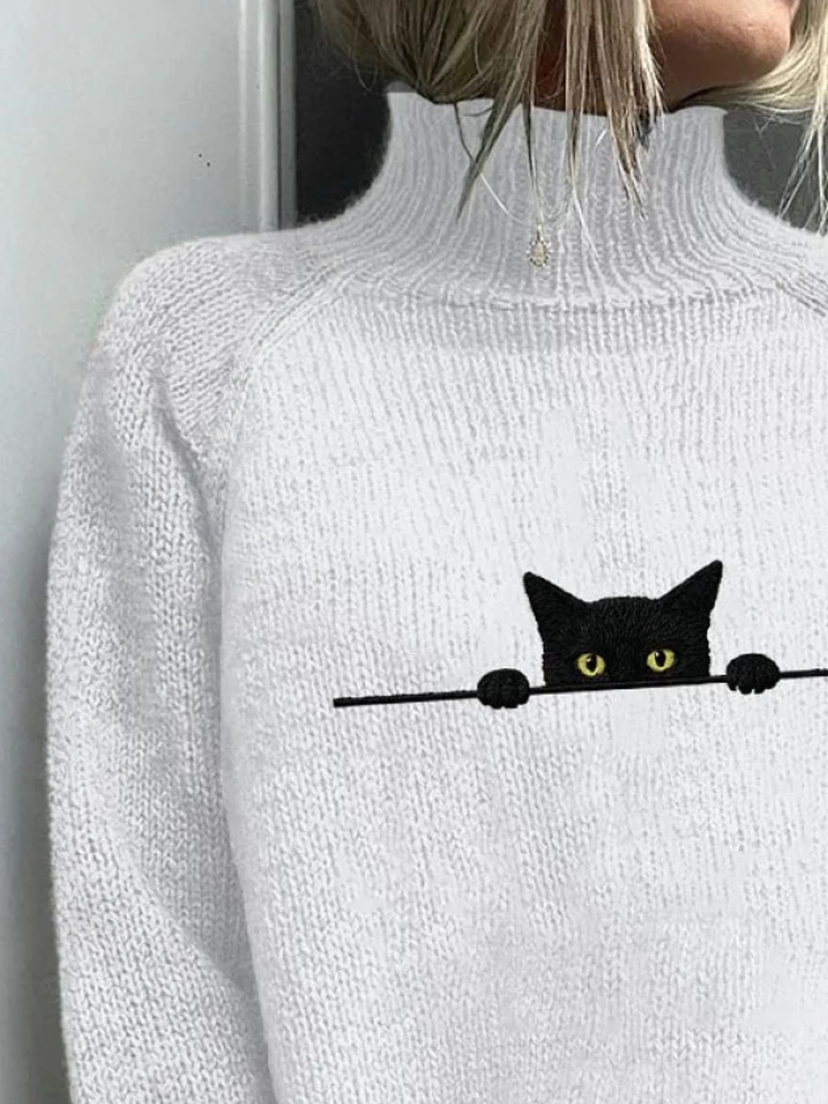Cat Simple Turtleneck Regular Fit Sweater