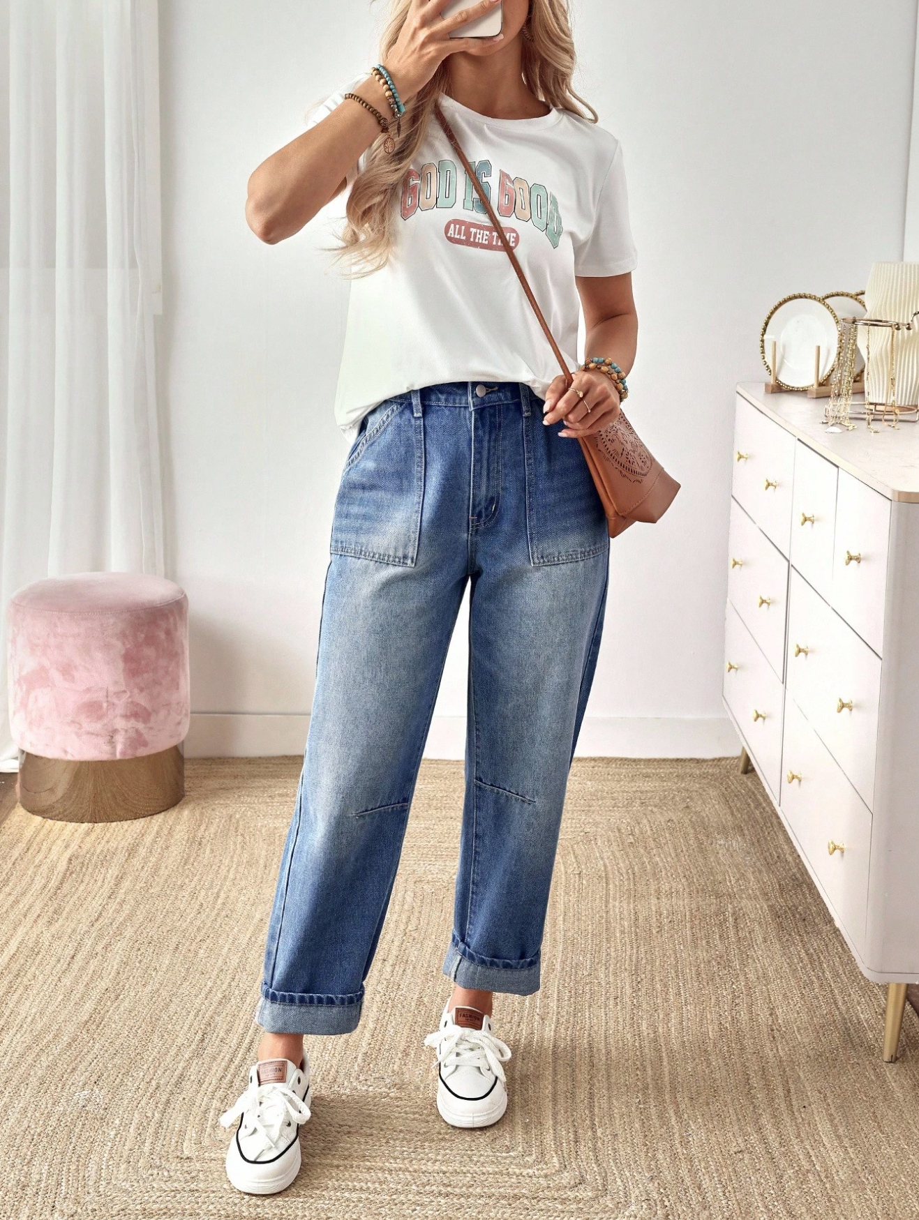Women's Stretch Jeans With Rolled-Up Hem And Patch Pockets