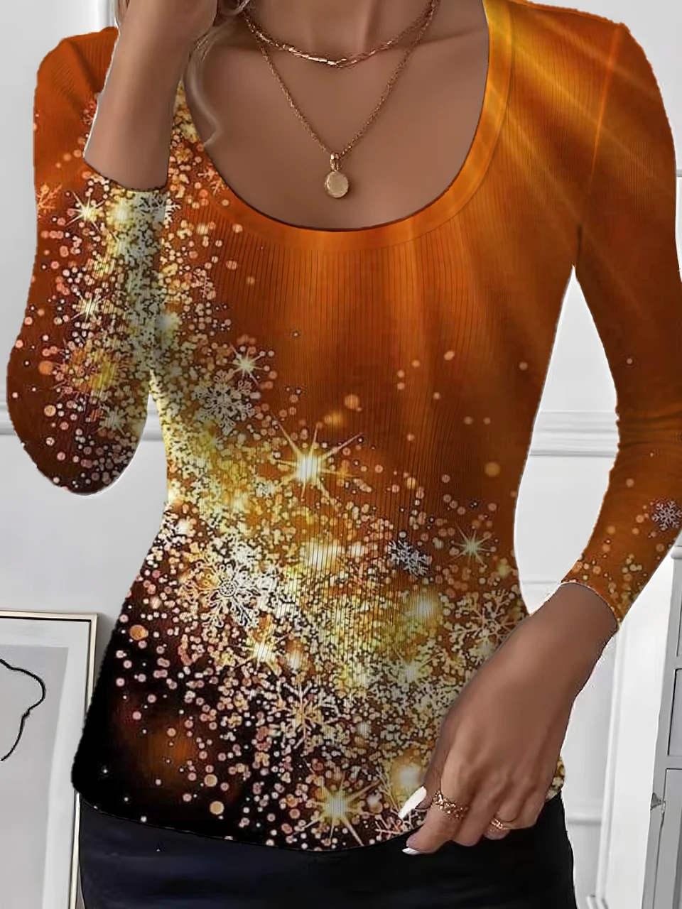 U-Neck Gradient Pattern Simple Tight T-Shirt