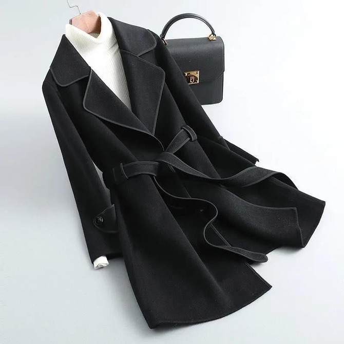 Women's Autumn And Winter Contrast Color Long Sleeve Woolen Coat