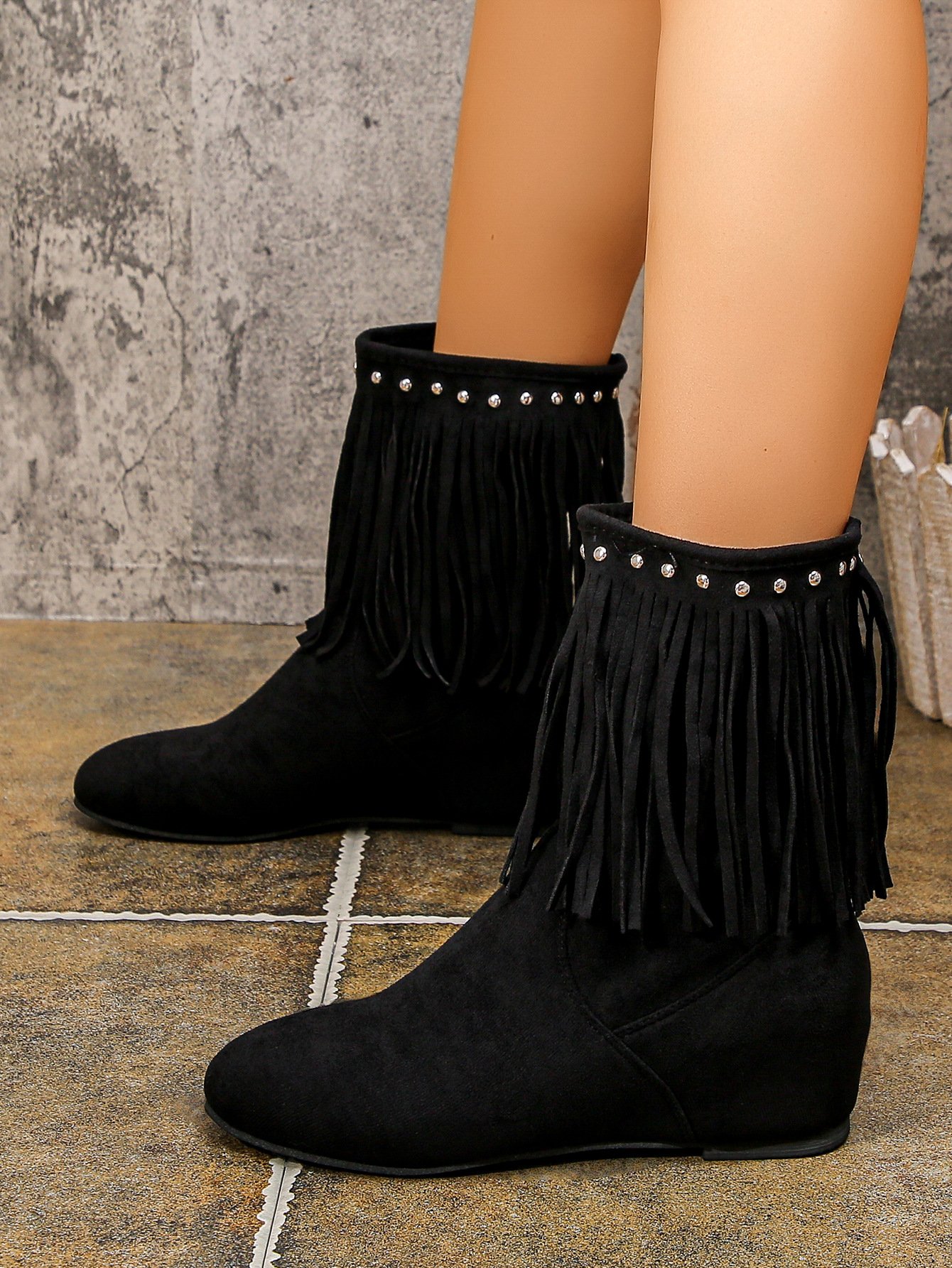 Vintage Autumn Suede Boots
