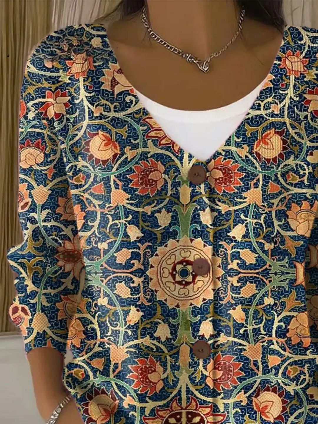 Vintage Flower Art Print Buttoned V-neck Cardigan Sweater