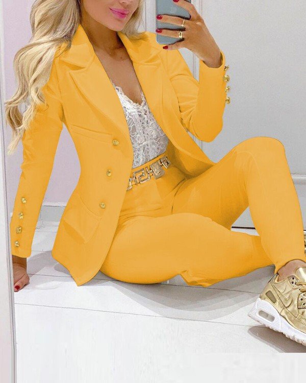 Women's Elegant Two-Piece Set Nude Fashion Button Slim Lapel Anti-Wrinkle Fabric Top Pants