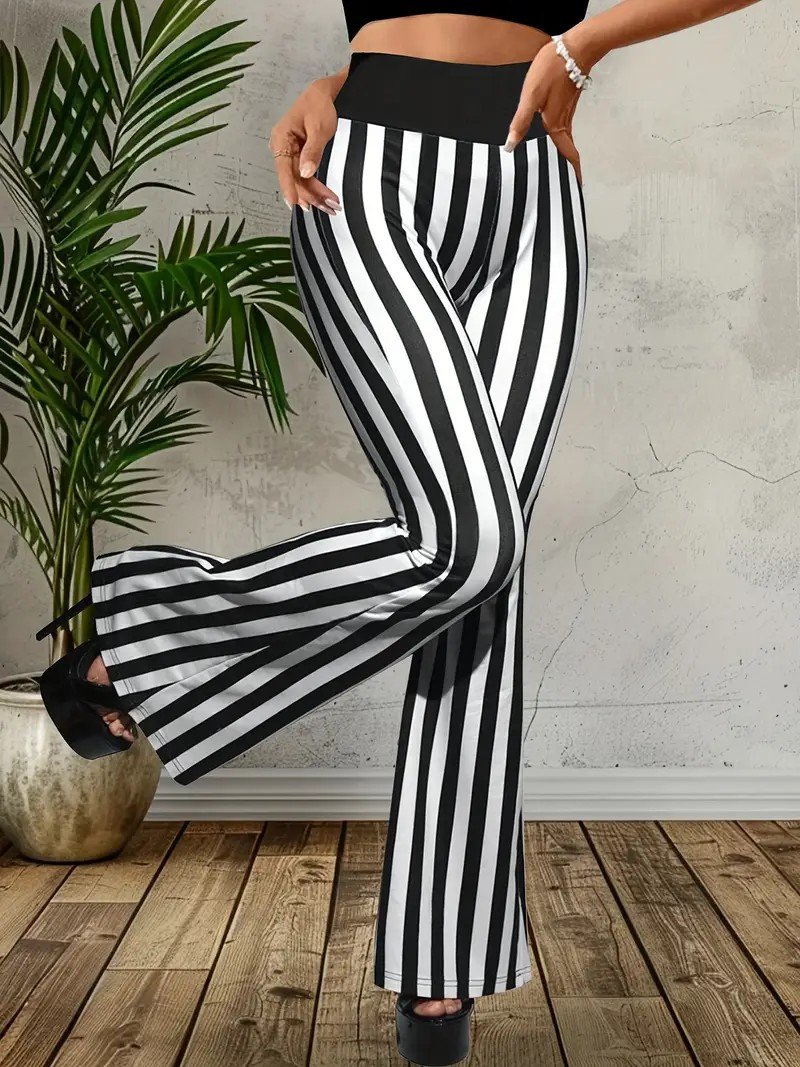 Regular Fit Geometric Casual Pants
