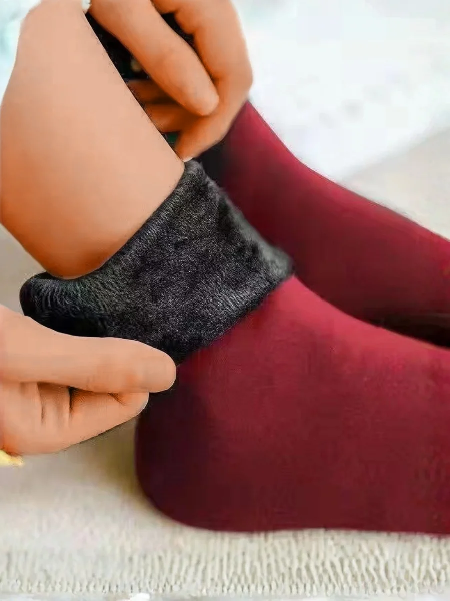 Women's Warm Heat-retaining And Cold-resistant Snow Socks -20°c Fleece-lined Thickened Floor Socks Autumn And Winter Cold-proof Self-heating Flesh-colored Mid-calf Socks