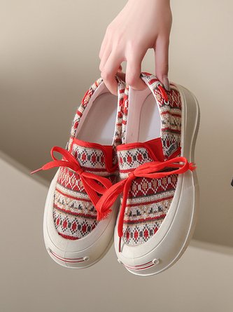 Retro Ethnic Wind Breathable Elastic Fly Knit Slip-On Sneakers