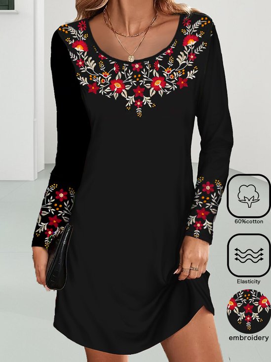 Loose Embroidery Crew Neck Casual Dress