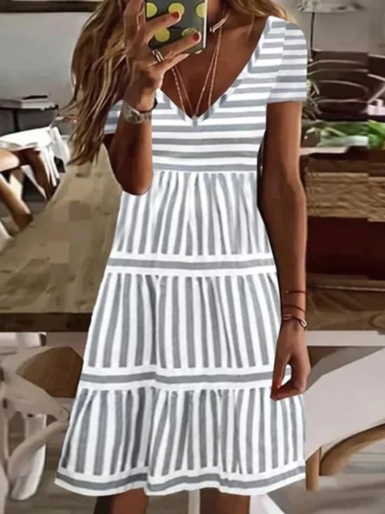 Plus size Loose Casual V Neck Striped Dress