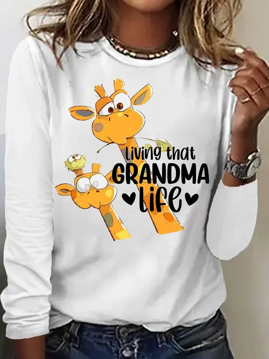 living that grandma life Grandma T-Shirt